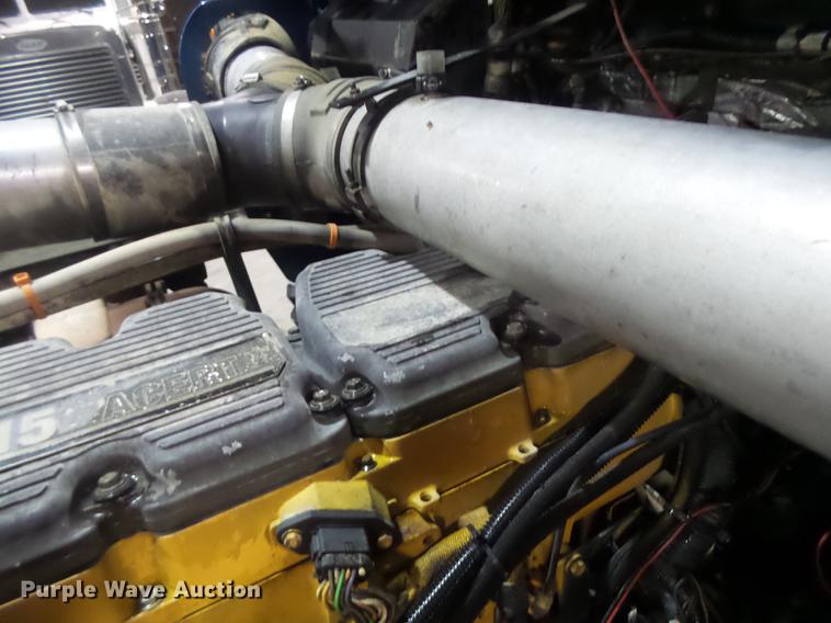 image for item DB9818 2005 Kenworth W900 semi truck