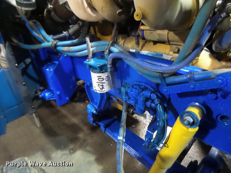 image for item DB9818 2005 Kenworth W900 semi truck