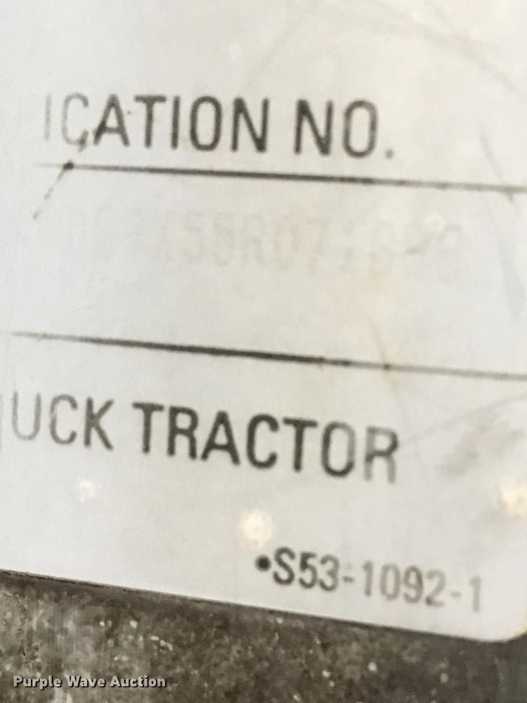 image for item DB9818 2005 Kenworth W900 semi truck