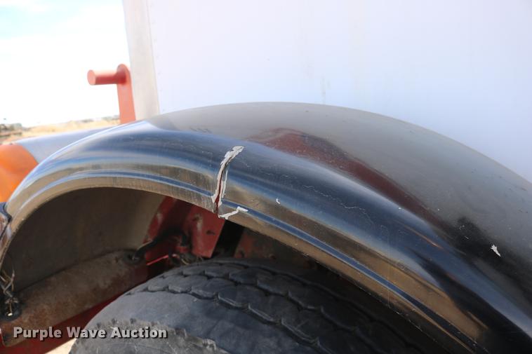 image for item DC3556 1982 Peterbilt 359 gin pole truck