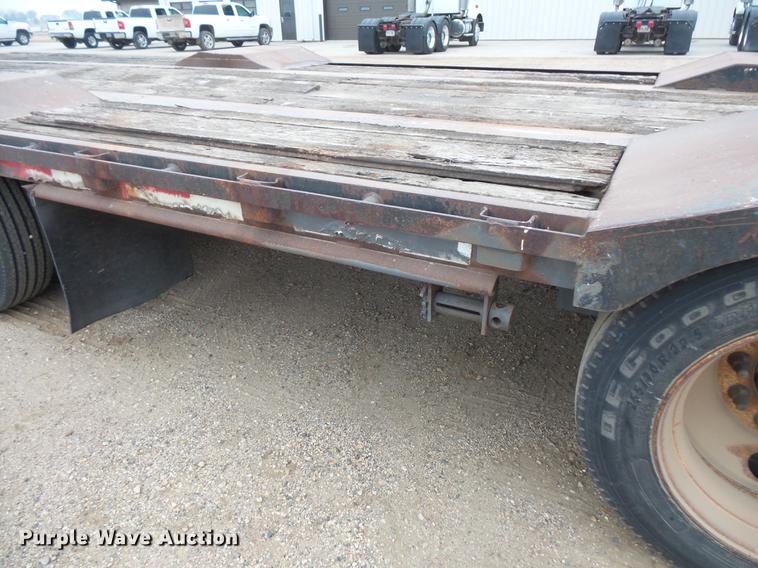 image for item DC4744 1996 Trail King TK70L06-A82 drop deck trailer