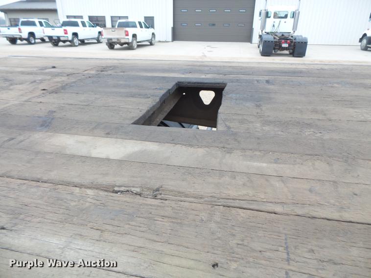 image for item DC4744 1996 Trail King TK70L06-A82 drop deck trailer