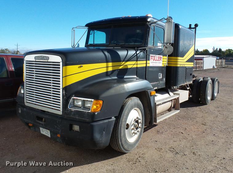 image for item DC6409 1996 Freightliner FLD120 semi truck