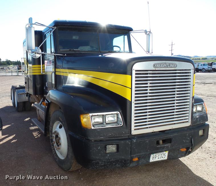 image for item DC6409 1996 Freightliner FLD120 semi truck
