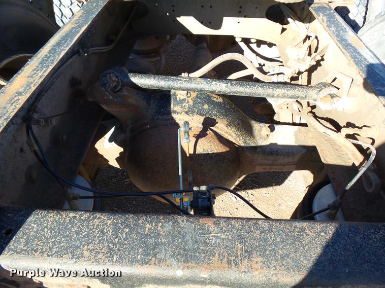 image for item DC6409 1996 Freightliner FLD120 semi truck