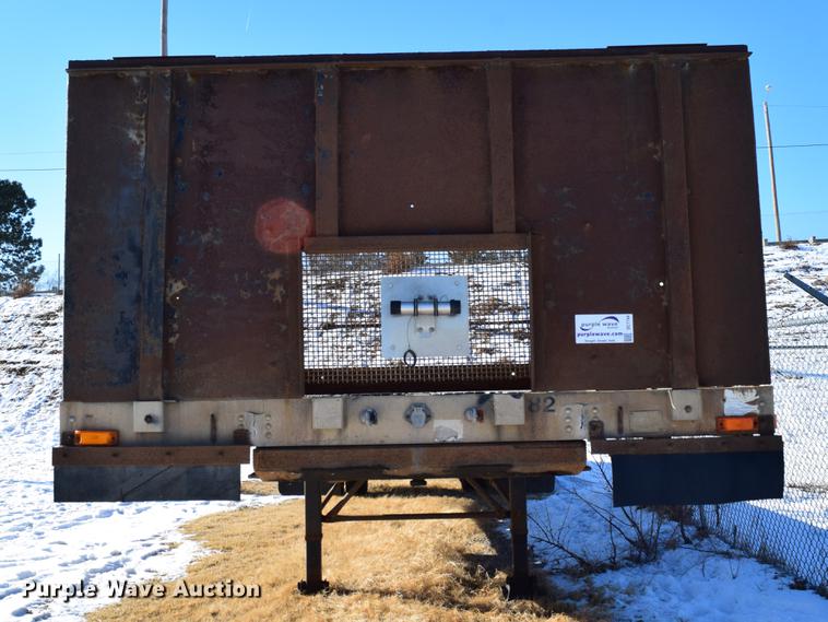 image for item DC7744 1995 Transcraft Eagle W248X102 flatbed trailer