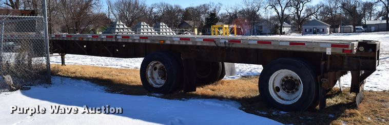 image for item DC7744 1995 Transcraft Eagle W248X102 flatbed trailer