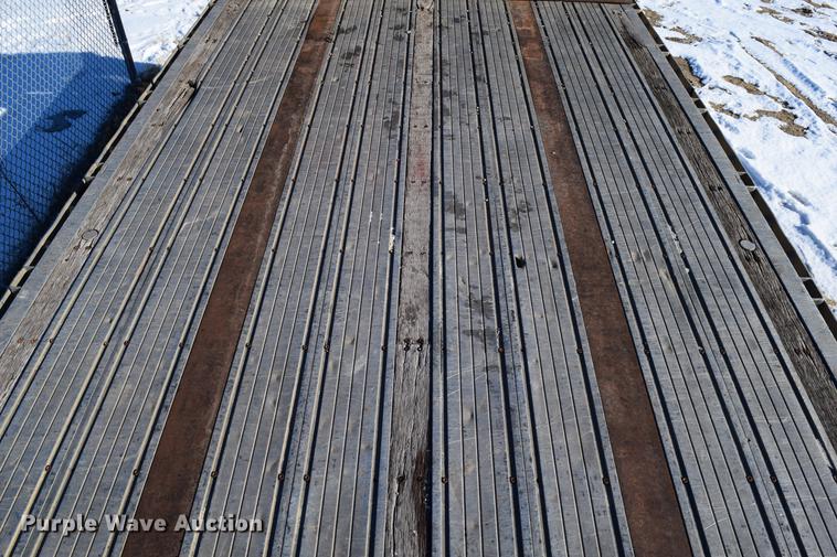 image for item DC7744 1995 Transcraft Eagle W248X102 flatbed trailer