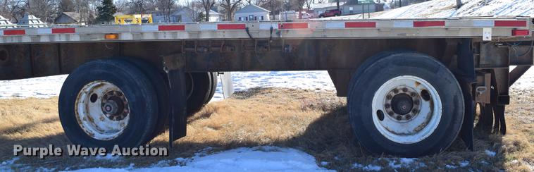 image for item DC7744 1995 Transcraft Eagle W248X102 flatbed trailer