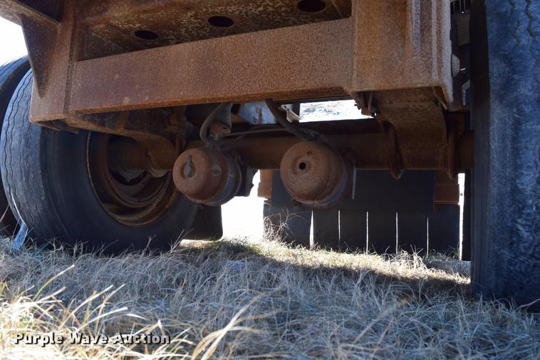 image for item DC7744 1995 Transcraft Eagle W248X102 flatbed trailer