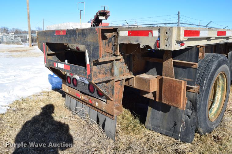 image for item DC7744 1995 Transcraft Eagle W248X102 flatbed trailer