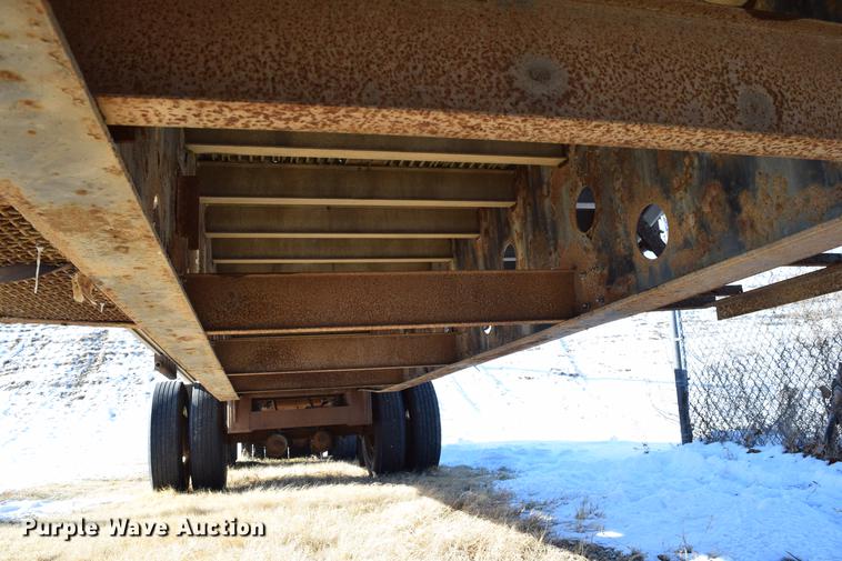 image for item DC7744 1995 Transcraft Eagle W248X102 flatbed trailer