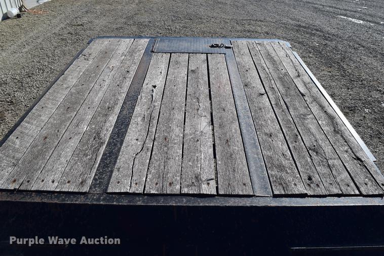 image for item DC7748 2008 Kaufman R25TON drop deck equipment trailer