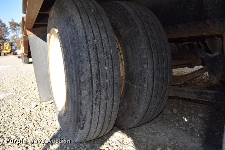 image for item DC7748 2008 Kaufman R25TON drop deck equipment trailer