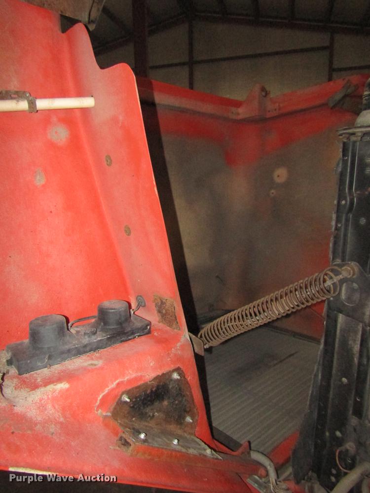 image for item DD2936 1988 Freightliner FLC semi truck