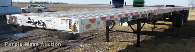 image for item DZ9190 2008 Wilson CF-900 flatbed trailer