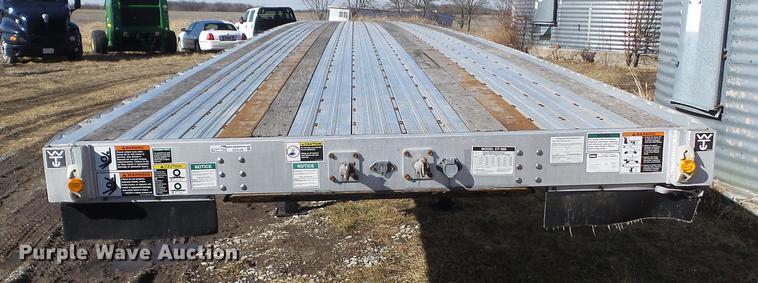 image for item DZ9190 2008 Wilson CF-900 flatbed trailer