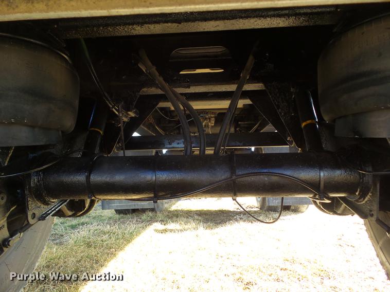 image for item DZ9190 2008 Wilson CF-900 flatbed trailer