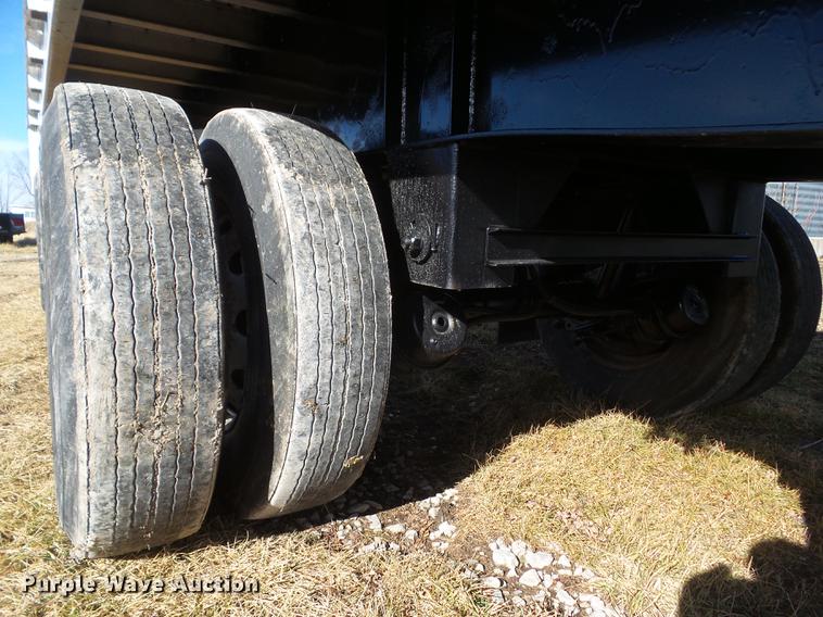 image for item DZ9190 2008 Wilson CF-900 flatbed trailer