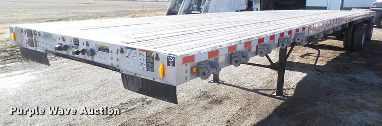 image for item DZ9191 2004 Wilson CF-900 flatbed trailer