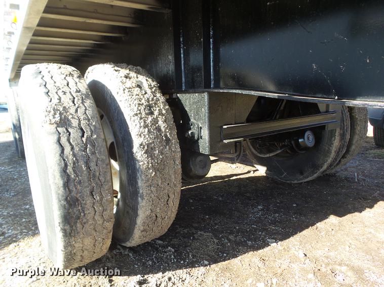 image for item DZ9191 2004 Wilson CF-900 flatbed trailer