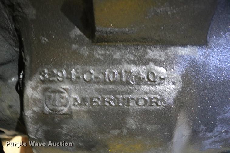 image for item EH9611 Meritor H016G10CM16047 Ten speed transmission