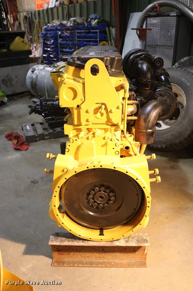 image for item EH9615 Caterpillar C15 15.2L turbo diesel engine