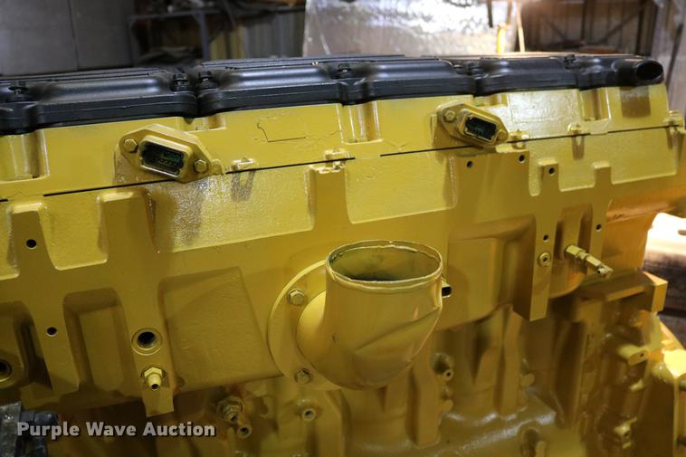 image for item EH9615 Caterpillar C15 15.2L turbo diesel engine