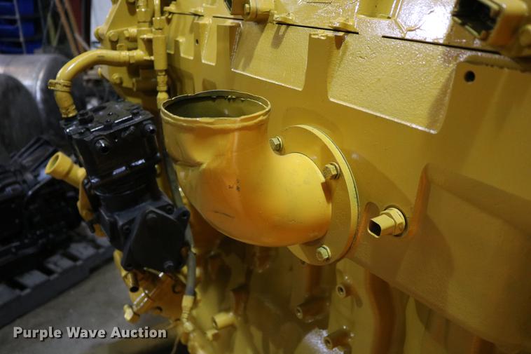 image for item EH9615 Caterpillar C15 15.2L turbo diesel engine