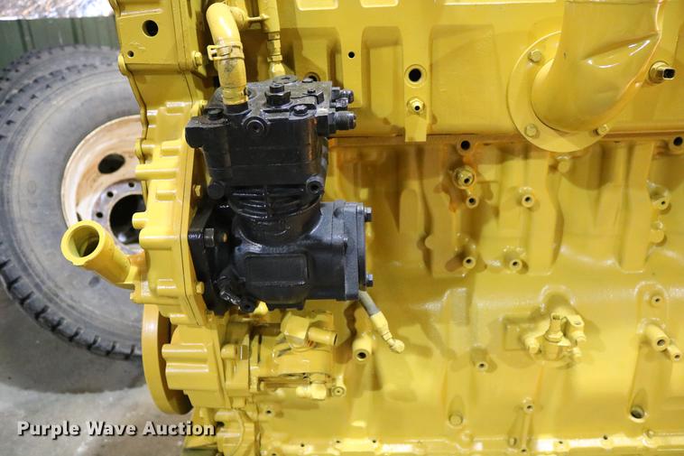 image for item EH9615 Caterpillar C15 15.2L turbo diesel engine