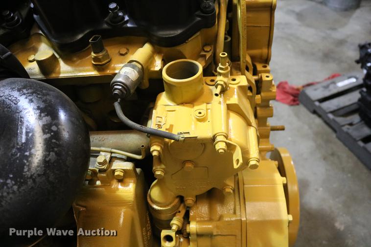 image for item EH9615 Caterpillar C15 15.2L turbo diesel engine