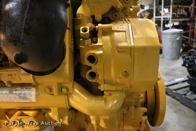 image for item EH9615 Caterpillar C15 15.2L turbo diesel engine