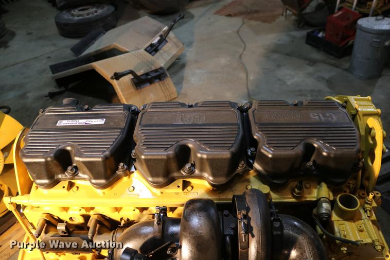 image for item EH9615 Caterpillar C15 15.2L turbo diesel engine