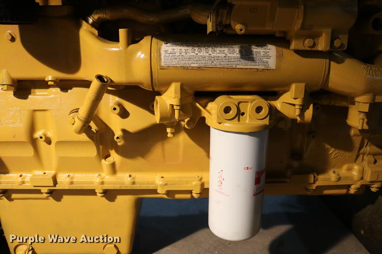 image for item EH9615 Caterpillar C15 15.2L turbo diesel engine