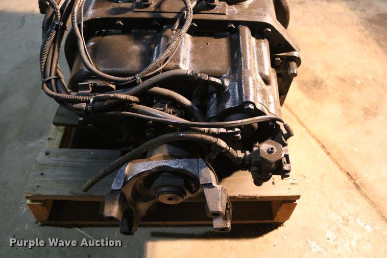 image for item EH9617 Eaton Fuller Road Ranger T0F-16908LL Eight speed manual transmission