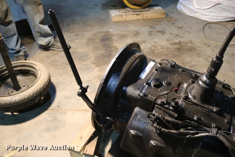 image for item EH9617 Eaton Fuller Road Ranger T0F-16908LL Eight speed manual transmission