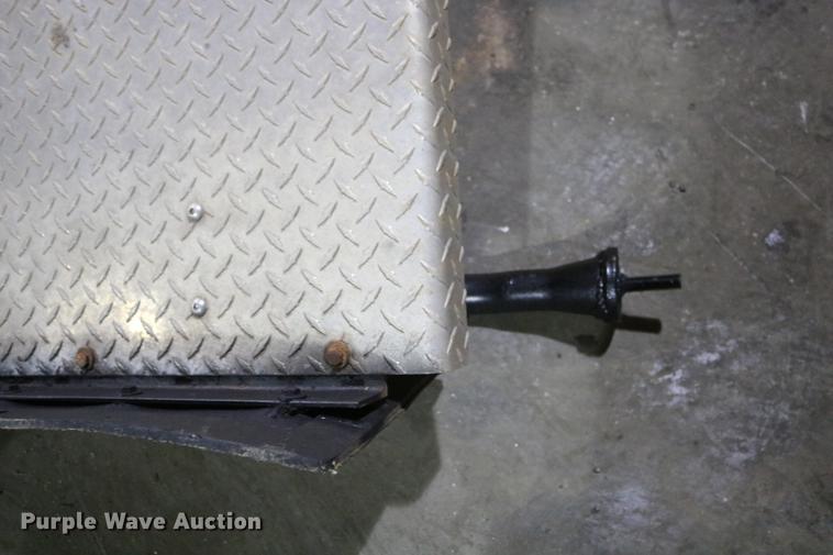 image for item EH9618 Rear fenders