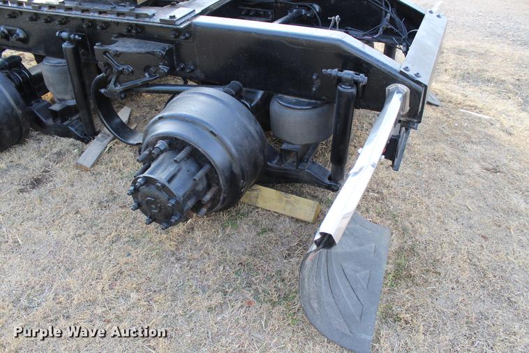 image for item EH9662 Peterbilt 387 rear frame