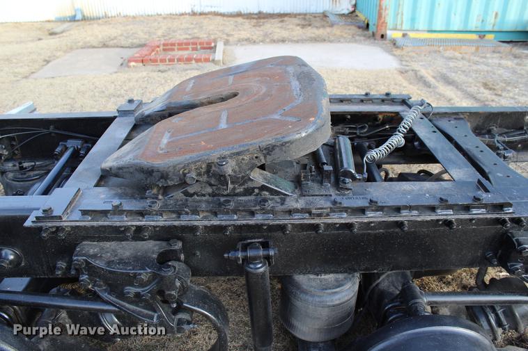 image for item EH9662 Peterbilt 387 rear frame