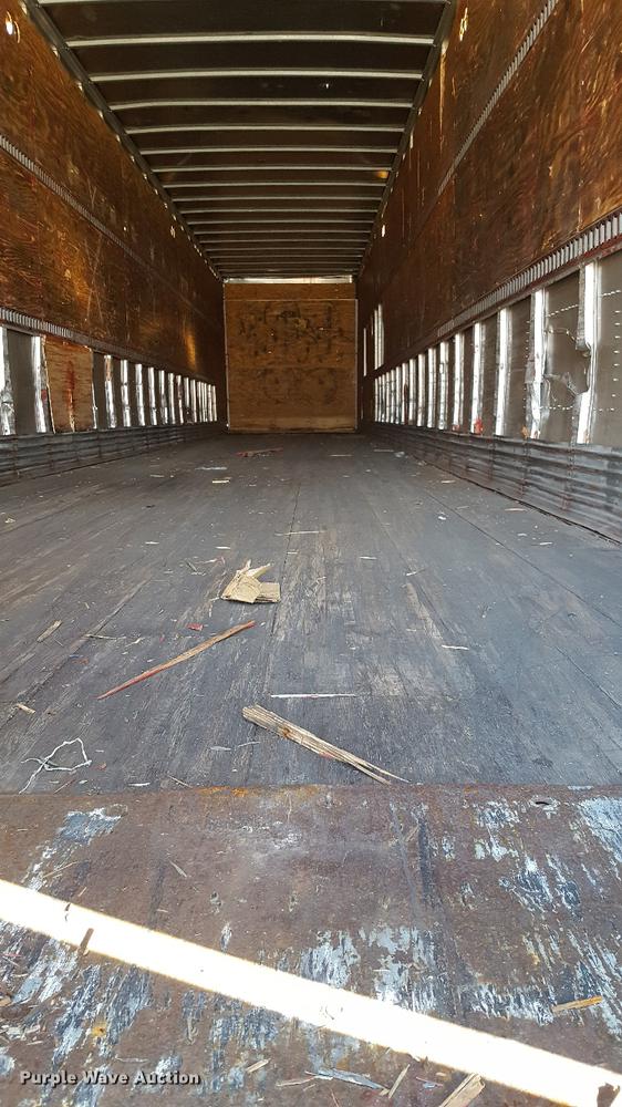 image for item G1022 2000 Great Dane dry van trailer