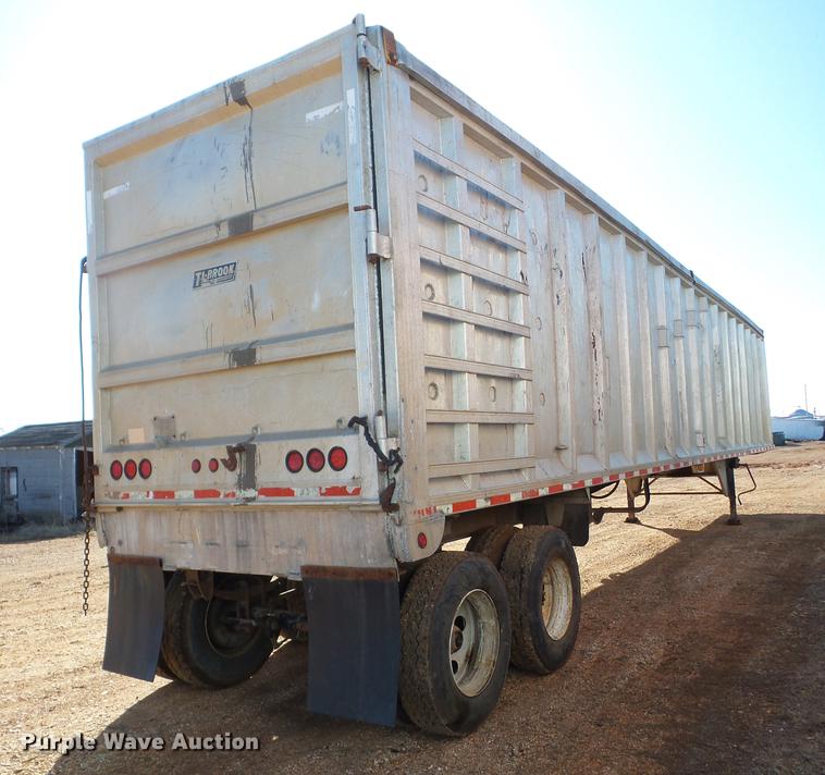 image for item J8542 2002 Trail King TI-Brook AWKFLR live bottom trailer