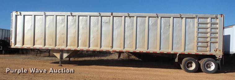 image for item J8542 2002 Trail King TI-Brook AWKFLR live bottom trailer