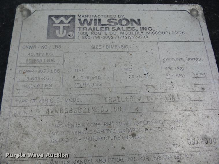 image for item J8547 2001 Wilson CF-900A flatbed trailer