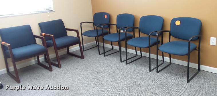 image for item CC9736 Approximately 30 office chairs