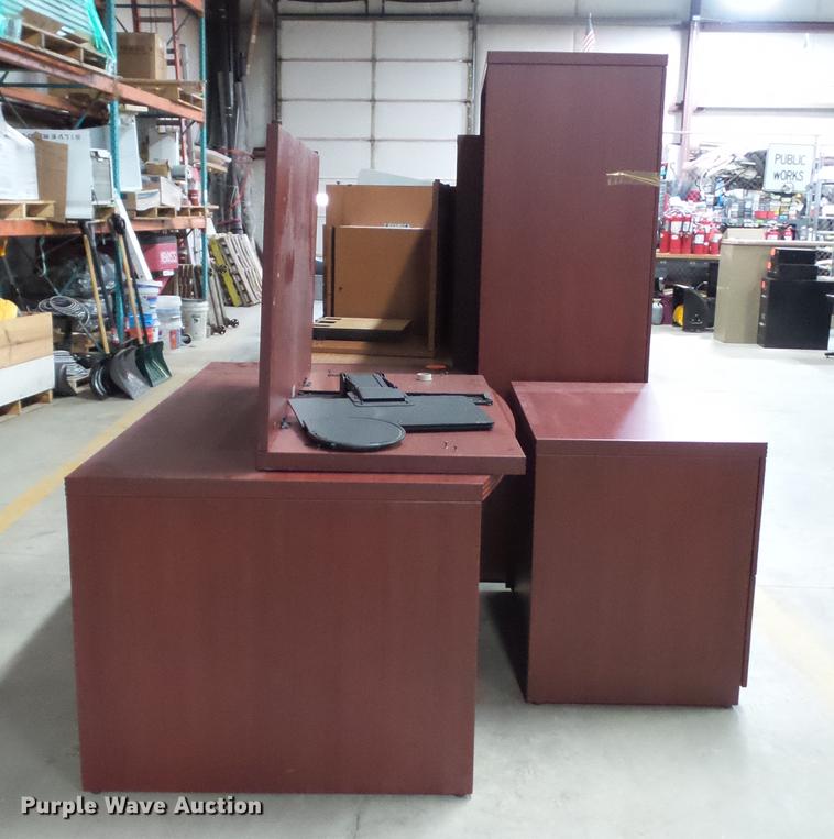 image for item CC9737 Office furniture