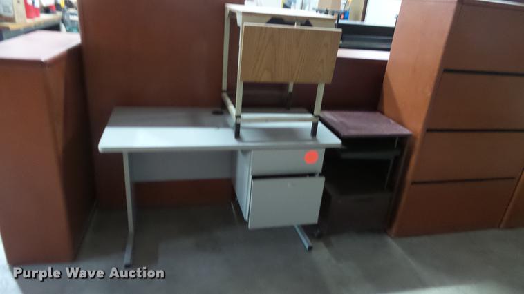 image for item CC9737 Office furniture