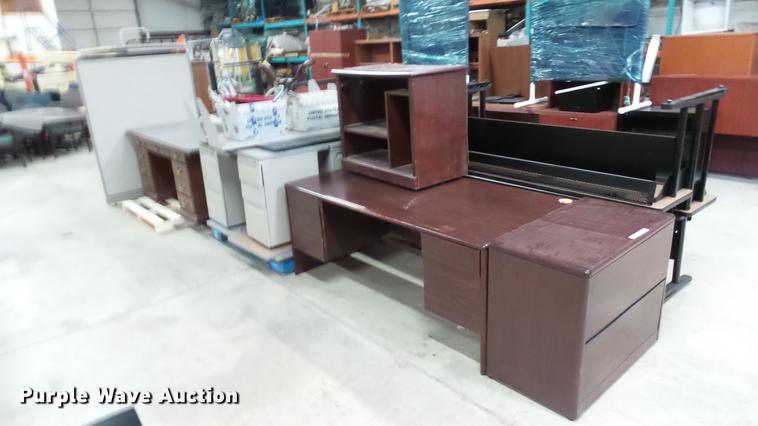 image for item CC9738 Office furniture