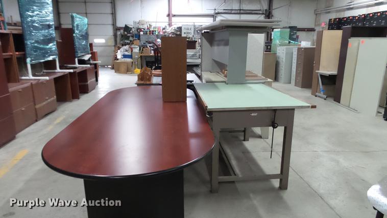 image for item CC9738 Office furniture