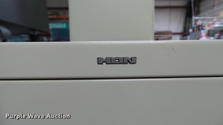 image for item CC9742 Office furniture