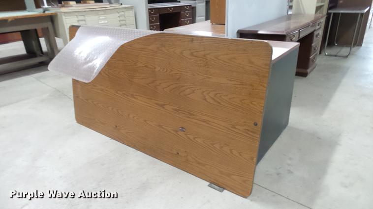 image for item CC9742 Office furniture